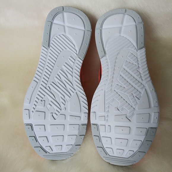Nike Ashin Modern Womens Sneakers - Picture 6 of 7
